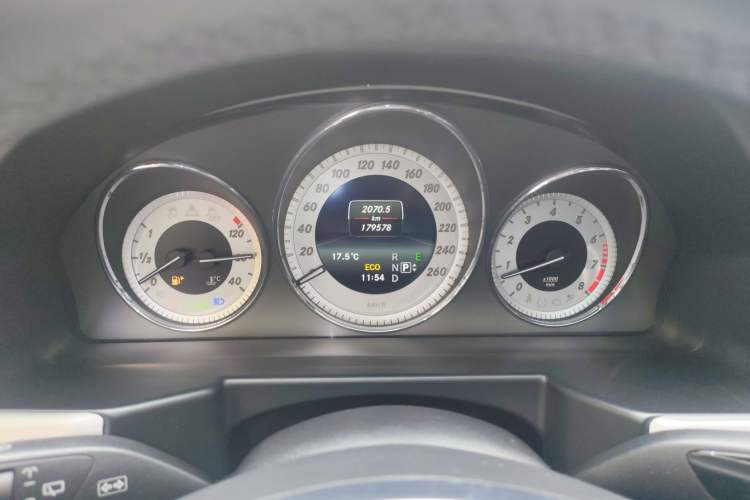 Used Mercedes-Benz GLK-Class 2015 GLK 260 4MATIC Dynamic Edition Ultimate Version Instrument Cluster