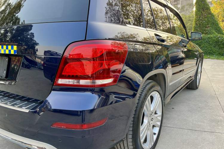 Used Mercedes-Benz GLK-Class 2015 GLK 260 4MATIC Dynamic Edition Ultimate Version Interior 7