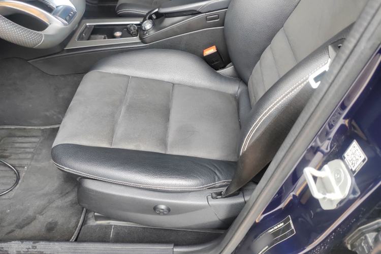 Used Mercedes-Benz GLK-Class 2015 GLK 300 4MATIC Fashion Edition Ultimate Version Left Front Seat