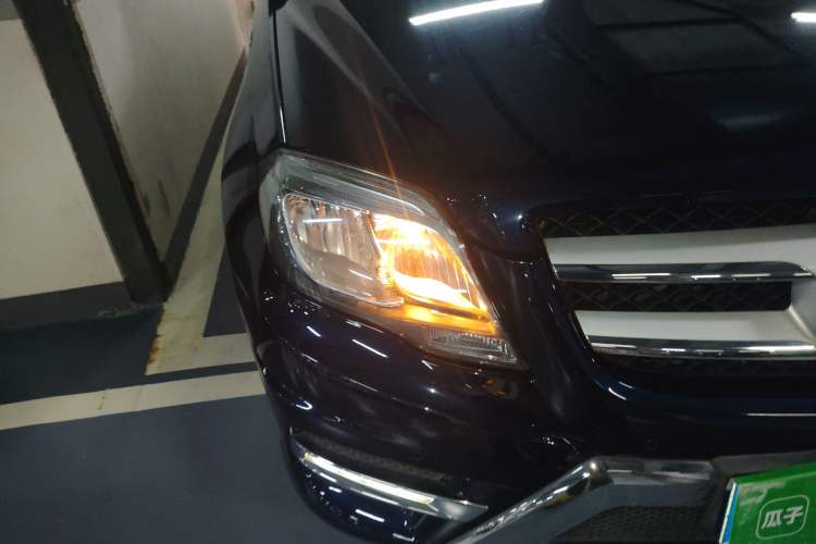 Used Mercedes-Benz GLK-Class 2015 GLK 260 4MATIC Dynamic Edition Ultimate Version Right Front Headlight