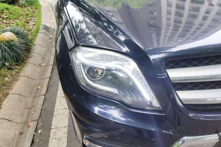 Used Mercedes-Benz GLK-Class 2015 GLK 260 4MATIC Dynamic Edition Ultimate Version Right Front Headlight