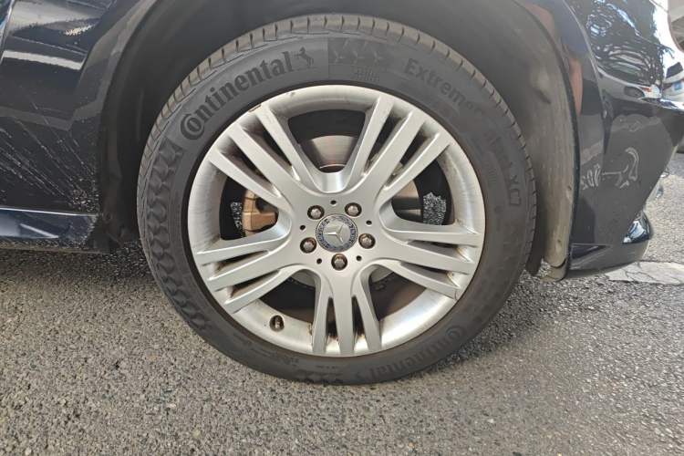 Used Mercedes-Benz GLK-Class 2015 GLK 260 4MATIC Dynamic Edition Ultimate Version Right Front Wheel Hub