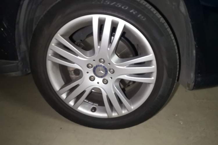 Used Mercedes-Benz GLK-Class 2015 GLK 260 4MATIC Dynamic Edition Ultimate Version Right Front Wheel Hub