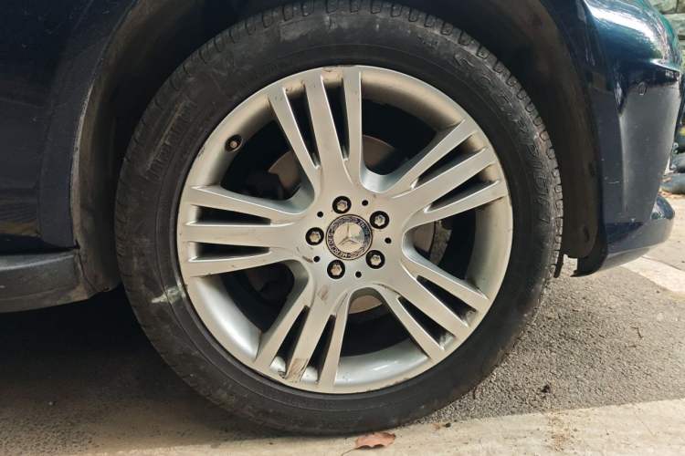 Used Mercedes-Benz GLK-Class 2015 GLK 260 4MATIC Dynamic Edition Ultimate Version Right Front Wheel Hub