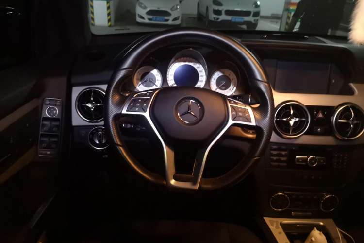 Used Mercedes-Benz GLK-Class 2015 GLK 260 4MATIC Dynamic Edition Ultimate Version Steering Wheel