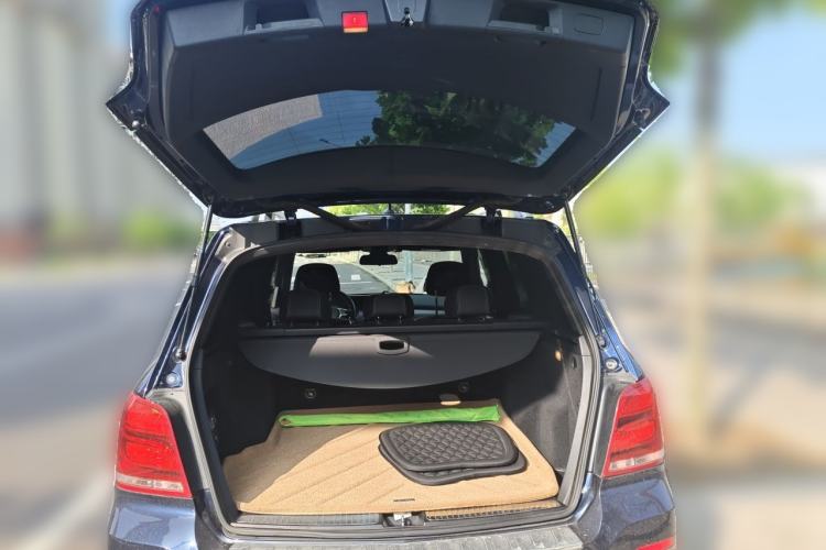 Used Mercedes-Benz GLK-Class 2015 GLK 260 4MATIC Dynamic Edition Ultimate Version Trunk