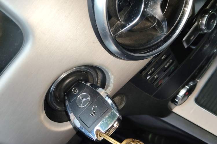 Used Mercedes-Benz GLK-Class 2015 GLK 260 4MATIC Dynamic Edition Ultimate Version Vehicle Key