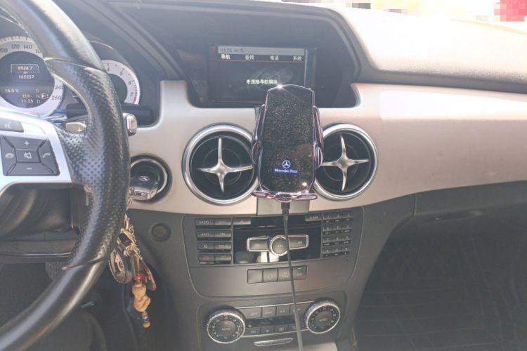 Used Mercedes-Benz GLK-Class 2015 GLK 260 4MATIC Dynamic Edition Ultimate Version Audio And AC Panel