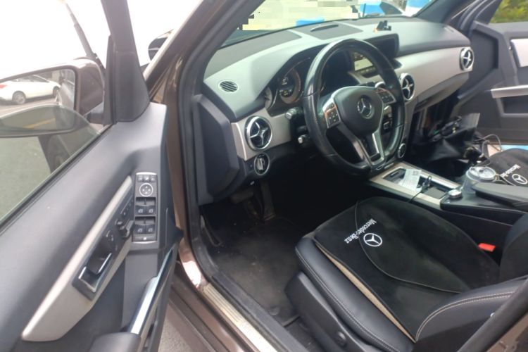 Used Mercedes-Benz GLK-Class 2015 GLK 260 4MATIC Fashion Edition Ultimate Version Driver Seat
