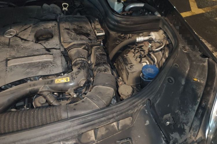 Used Mercedes-Benz GLK-Class 2015 GLK 260 4MATIC Fashion Edition Ultimate Version Engine Bay Left
