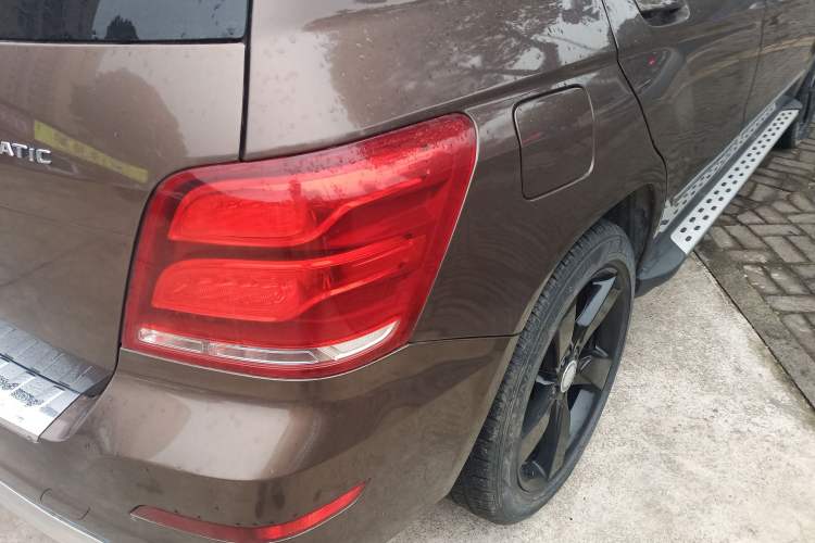 Used Mercedes-Benz GLK-Class 2015 GLK 260 4MATIC Fashion Edition Ultimate Version Exterior 3