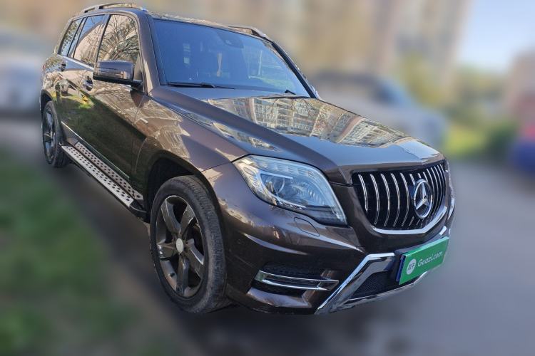 Used Mercedes-Benz GLK-Class 2015 GLK 260 4MATIC Fashion Edition Ultimate Version Front Right 45 Deg