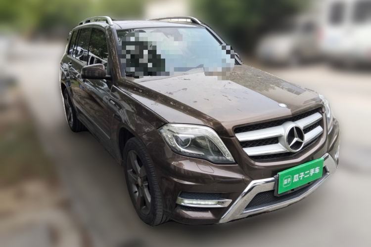 Used Mercedes-Benz GLK-Class 2015 GLK 260 4MATIC Fashion Edition Ultimate Version Front Right 45 Deg