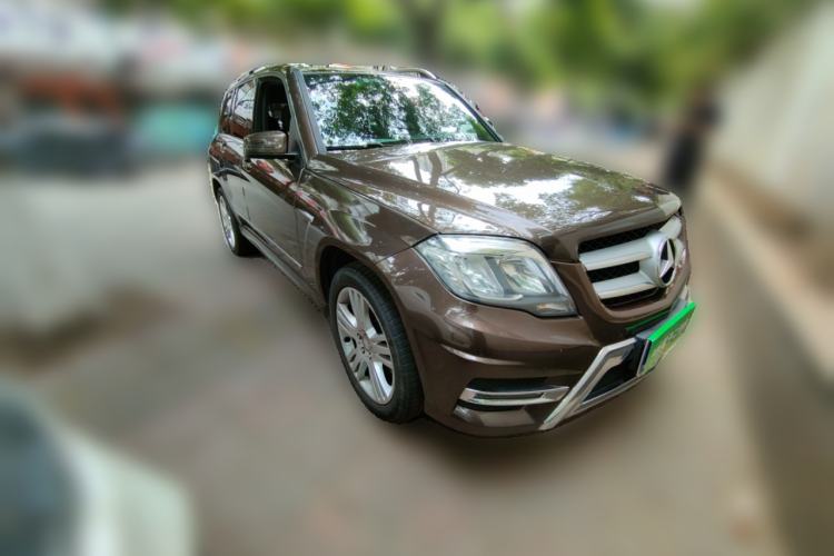 Used Mercedes-Benz GLK-Class 2015 GLK 260 4MATIC Dynamic Edition Ultimate Version Front Right 45 Deg