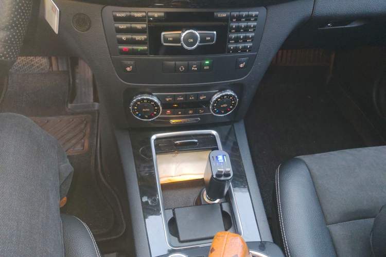 Used Mercedes-Benz GLK-Class 2015 GLK 260 4MATIC Fashion Edition Ultimate Version Gear Lever