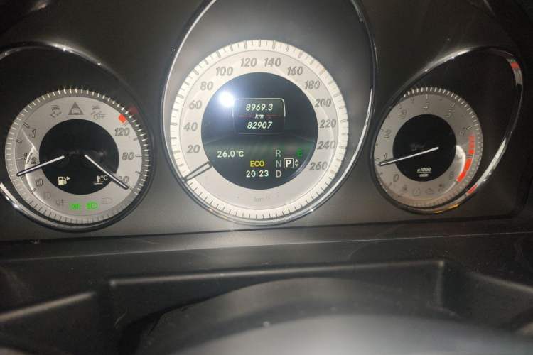 Used Mercedes-Benz GLK-Class 2015 GLK 260 4MATIC Fashion Edition Ultimate Version Instrument Cluster