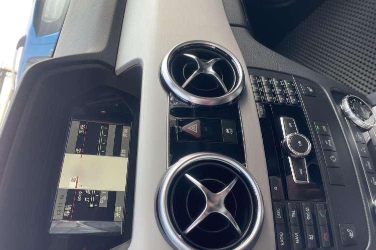 Used Mercedes-Benz GLK-Class 2015 GLK 260 4MATIC Fashion Edition Ultimate Version Interior 10