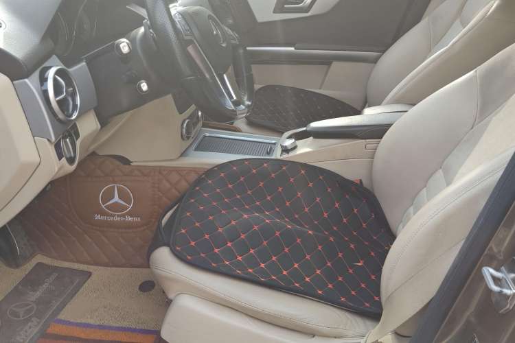 Used Mercedes-Benz GLK-Class 2015 GLK 260 4MATIC Dynamic Edition Ultimate Version Interior 3