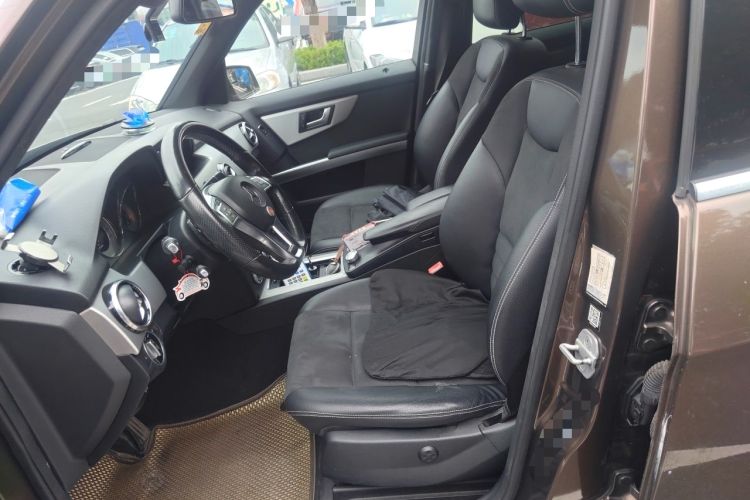 Used Mercedes-Benz GLK-Class 2015 GLK 260 4MATIC Dynamic Edition Ultimate Version Left Front Seat