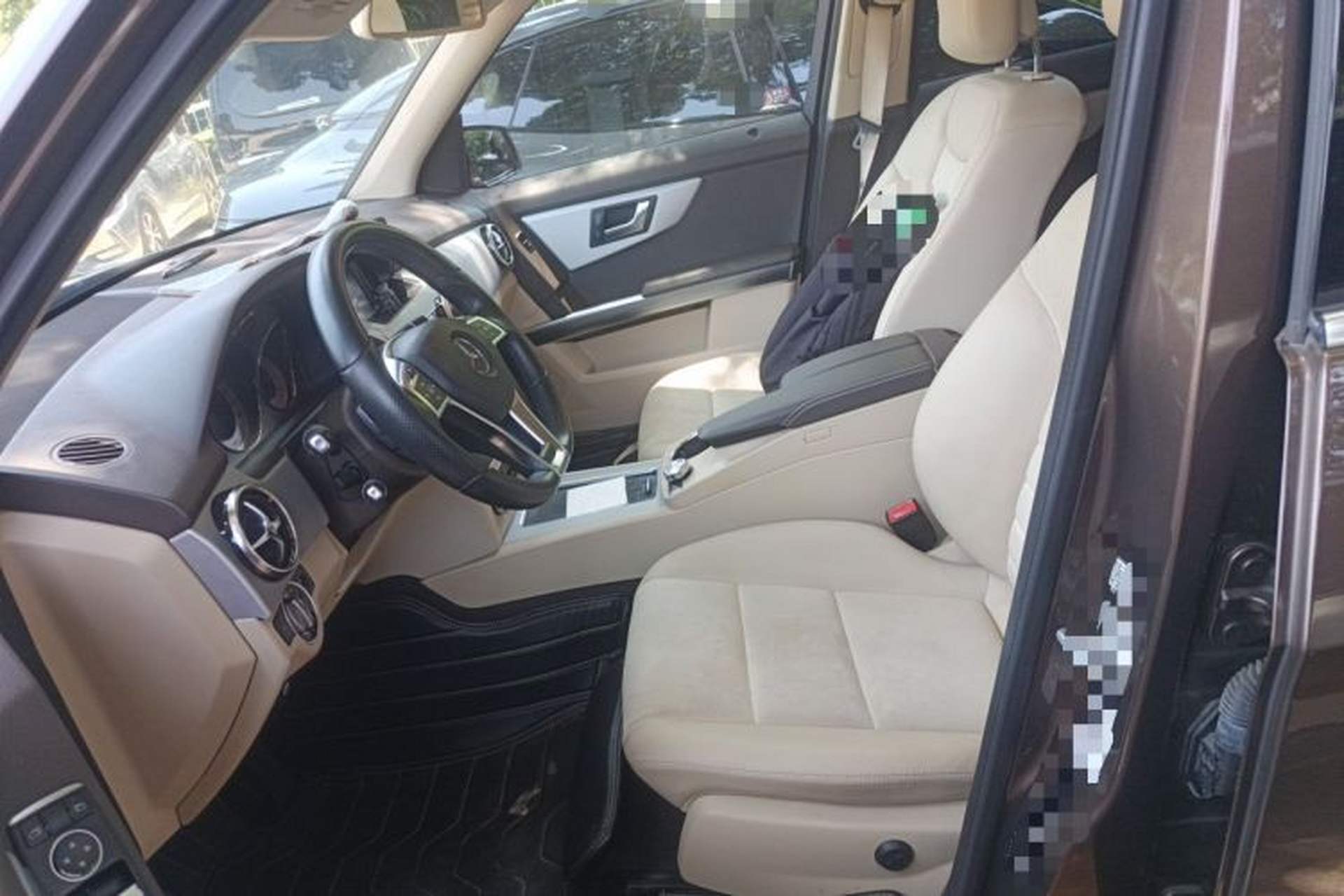 Used Mercedes-Benz GLK-Class 2015 GLK 260 4MATIC Dynamic Edition Ultimate Version Left Front Seat