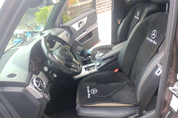 Used Mercedes-Benz GLK-Class 2015 GLK 260 4MATIC Fashion Edition Ultimate Version Left Front Seat