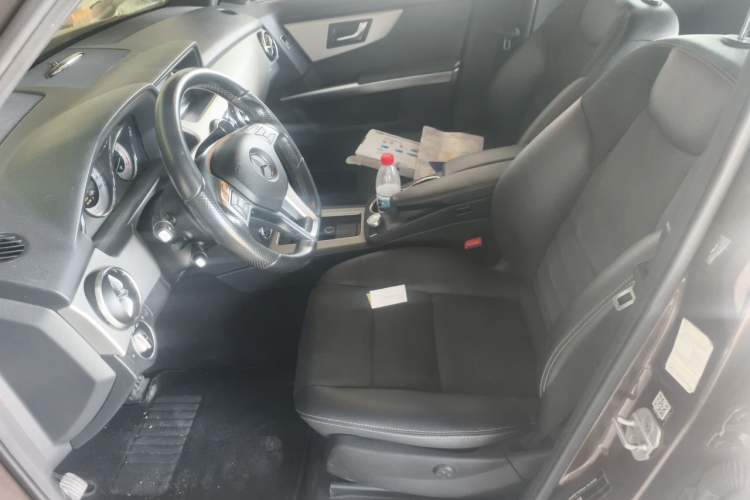 Used Mercedes-Benz GLK-Class 2015 GLK 260 4MATIC Dynamic Edition Ultimate Version Left Front Seat