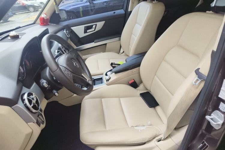 Used Mercedes-Benz GLK-Class 2015 GLK 300 4MATIC Fashion Edition Ultimate Version Left Front Seat