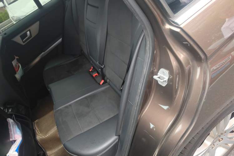 Used Mercedes-Benz GLK-Class 2015 GLK 260 4MATIC Dynamic Edition Ultimate Version Left Rear Seat