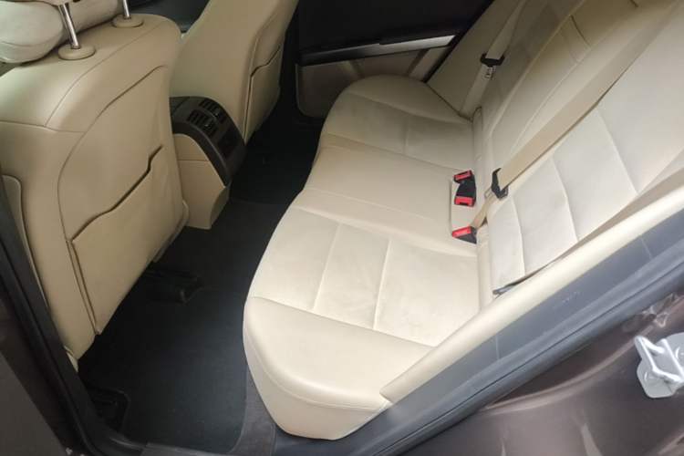 Used Mercedes-Benz GLK-Class 2015 GLK 260 4MATIC Fashion Edition Ultimate Version Left Rear Seat