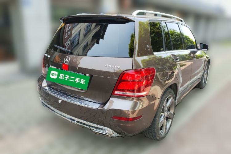 Used Mercedes-Benz GLK-Class 2015 GLK 260 4MATIC Fashion Edition Ultimate Version Rear Right 45 Deg