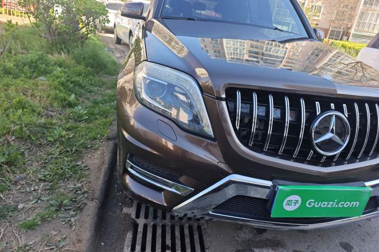 Used Mercedes-Benz GLK-Class 2015 GLK 260 4MATIC Fashion Edition Ultimate Version Right Front Headlight