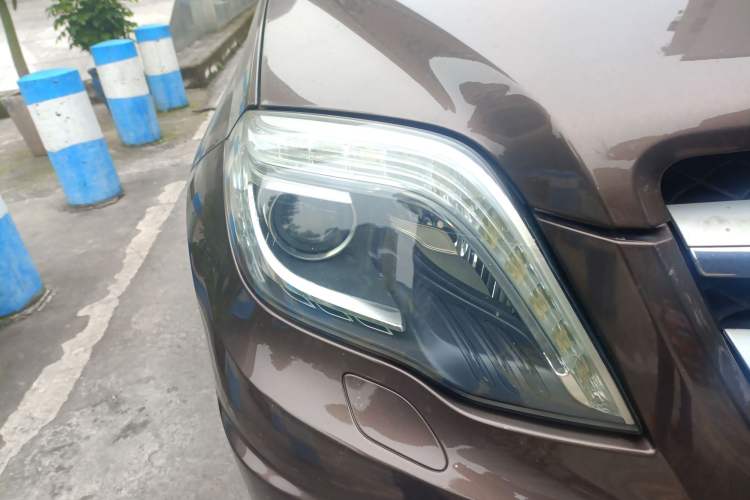 Used Mercedes-Benz GLK-Class 2015 GLK 260 4MATIC Fashion Edition Ultimate Version Right Front Headlight