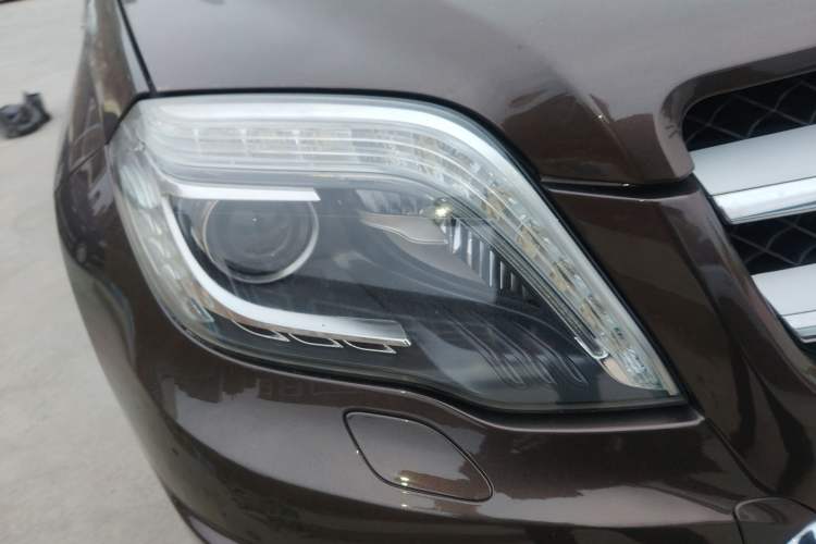 Used Mercedes-Benz GLK-Class 2015 GLK 260 4MATIC Fashion Edition Ultimate Version Right Front Headlight