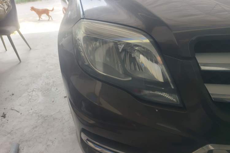Used Mercedes-Benz GLK-Class 2015 GLK 260 4MATIC Dynamic Edition Ultimate Version Right Front Headlight