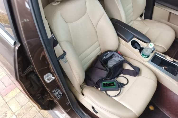 Used Mercedes-Benz GLK-Class 2015 GLK 260 4MATIC Dynamic Edition Ultimate Version Right Front Seat