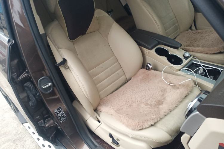 Used Mercedes-Benz GLK-Class 2015 GLK 260 4MATIC Fashion Edition Ultimate Version Right Front Seat