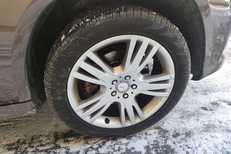 Used Mercedes-Benz GLK-Class 2015 GLK 260 4MATIC Dynamic Edition Ultimate Version Right Front Wheel Hub