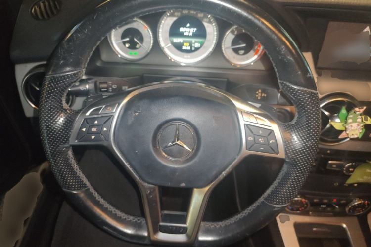 Used Mercedes-Benz GLK-Class 2015 GLK 260 4MATIC Fashion Edition Ultimate Version Steering Wheel