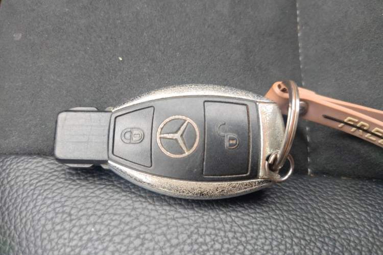 Used Mercedes-Benz GLK-Class 2015 GLK 260 4MATIC Dynamic Edition Ultimate Version Vehicle Key