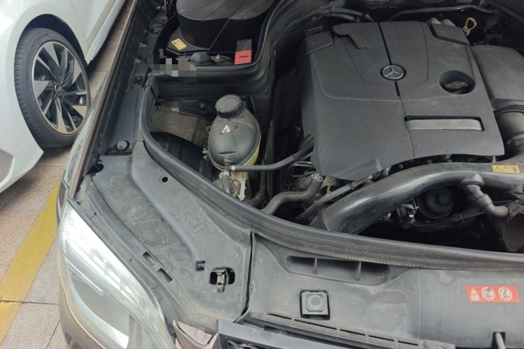 Used Mercedes-Benz GLK-Class 2015 GLK 260 4MATIC Fashion Edition Ultimate Version Engine Bay Right