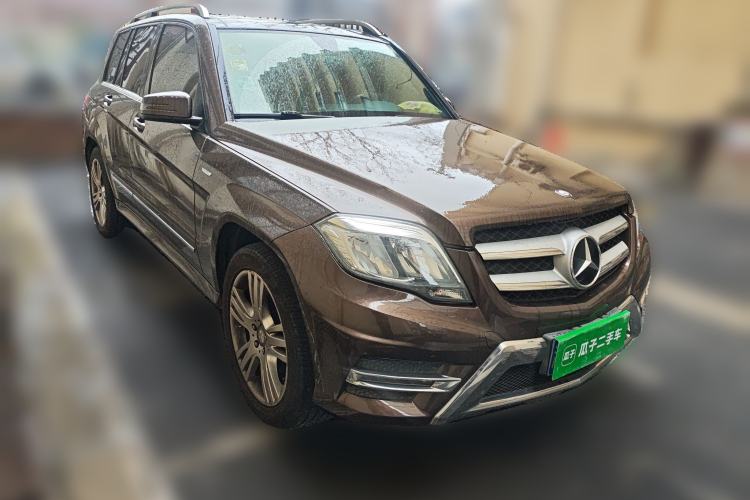 Used Mercedes-Benz GLK-Class 2015 GLK 260 4MATIC Dynamic Edition Ultimate Version Front Right 45 Deg