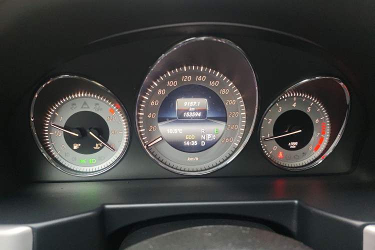 Used Mercedes-Benz GLK-Class 2015 GLK 260 4MATIC Dynamic Edition Ultimate Version Instrument Cluster