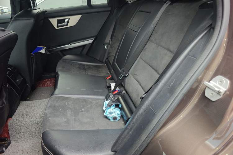Used Mercedes-Benz GLK-Class 2015 GLK 260 4MATIC Fashion Edition Ultimate Version Left Rear Seat
