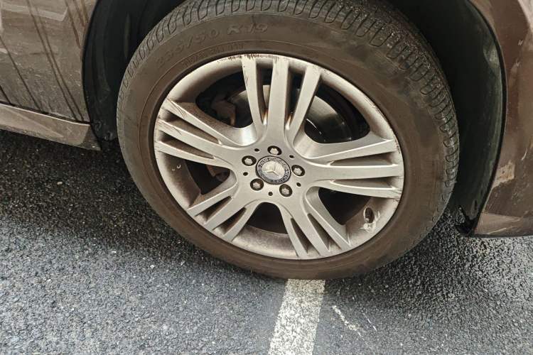 Used Mercedes-Benz GLK-Class 2015 GLK 260 4MATIC Dynamic Edition Ultimate Version Right Front Wheel Hub