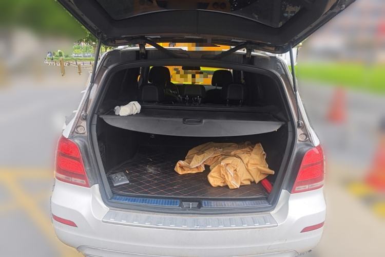 Used Mercedes-Benz GLK-Class 2015 GLK 260 4MATIC Fashion Edition Ultimate Version Trunk