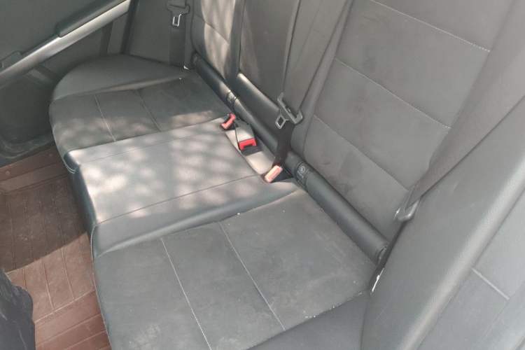 Used Mercedes-Benz GLK-Class 2015 GLK 260 4MATIC Dynamic Edition Ultimate Version Left Rear Seat