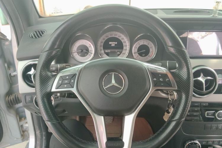 Used Mercedes-Benz GLK-Class 2015 GLK 260 4MATIC Dynamic Edition Ultimate Version Steering Wheel