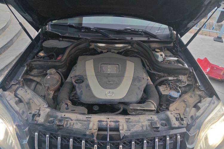 Used Mercedes-Benz GLK-Class 2015 GLK 300 4MATIC Fashion Edition Ultimate Version Engine Bay