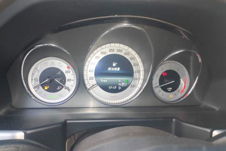 Used Mercedes-Benz GLK-Class 2015 GLK 300 4MATIC Fashion Edition Ultimate Version Instrument Cluster