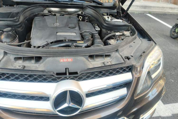 Used Mercedes-Benz GLK-Class 2015 GLK 260 4MATIC Fashion Edition Ultimate Version Engine Bay Left